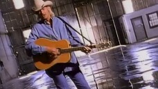 Alan Jackson - Livin' On Love