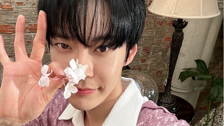 جين دايوون من NCT127 يقدّم غناءً مُعادًا لأغنية ive «I am»