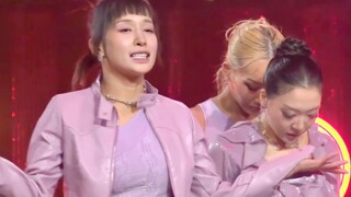 That sound when the alarm went off was so cool! [LAChica] Special congratulatory stage at the 2023 B