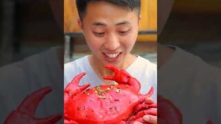 FatSongsong and ThinErmao eat hairy crabs #short #shorts #food #asmr  #hairycrab