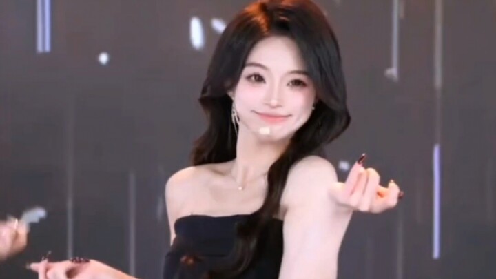 【eureka】“靠近一点点，我又不是坏人怎么离我那么远”