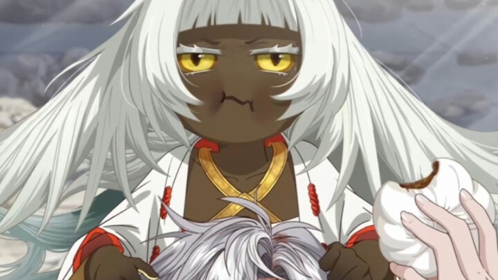 Cô ấy! Dễ thương quá! Cái sự đối lập đáng yêu này đúng là khiến mình yêu chết mất!