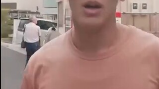 ปฏิกิริยาที่แตกต่างกันของตัวละครโจโจ้ เมื่อโดนตี 2