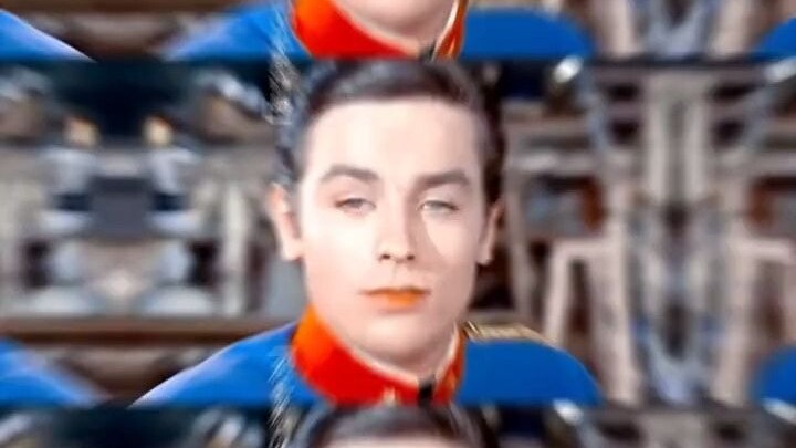 Who would have thought he came from a poor family? Relying solely on his good looks, he’s captivated