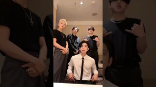 This legendary Tik Tok of 95z and Hoshi🔥#seventeen #scoups #jeonghan #joshua #hoshi