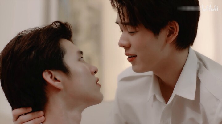 Cười chết đi được, con thỏ trắng nhỏ bị chính mình đưa tới cửa, bị đại sói ăn thịt, cuối cùng chính 