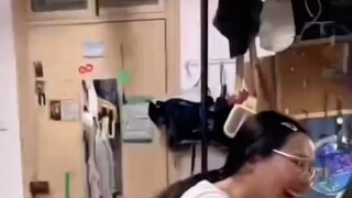 ติดตามฉัน แล้วจะโพสต์วิดีโอต้นฉบับในภายหลัง