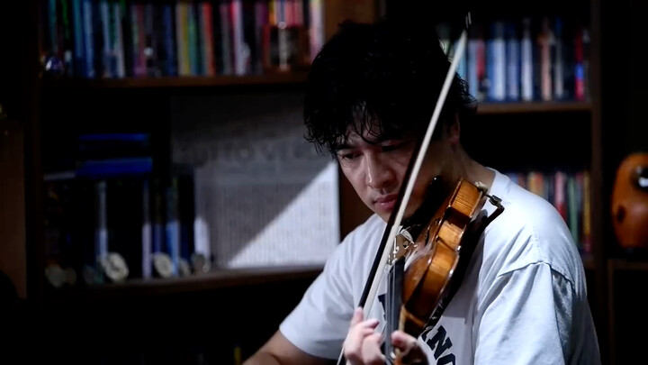 Playing "Little Star" with many violin skills, adapted by Wang Weizhi