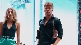 DANGEROUS in NY -Miranda x Vik White, MJ's songs are timeless.