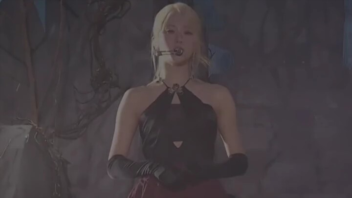 Nirvana Reborn: LE SSERAFIM