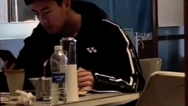 หวังชางโชว์พลังบดข้าวสุดยอด เก็บไว้ดูตอนลดน้ำหนัก