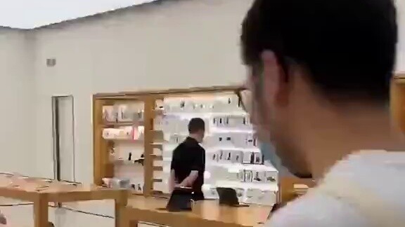 Say "Hey Siri" at an Apple store