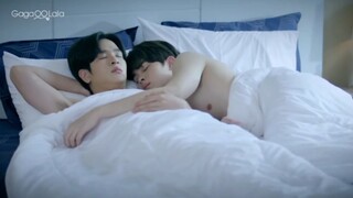 kamol终于知道LP应该放在身边才安全了。