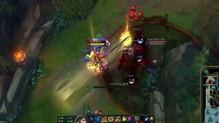 هناك شخص قادم