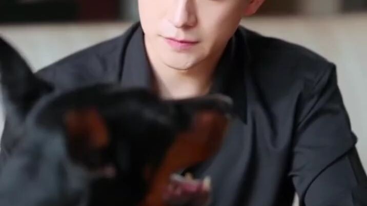 Full Sub Indo Drama "Dirimu yang Tersembunyi dalam Waktu"Pemain : Yang Han & Li XiweiJudul Mandarin