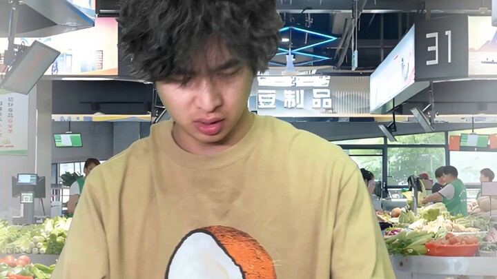 Dunia ini hancur berantakan, tapi selalu ada orang yang memperbaikinya.