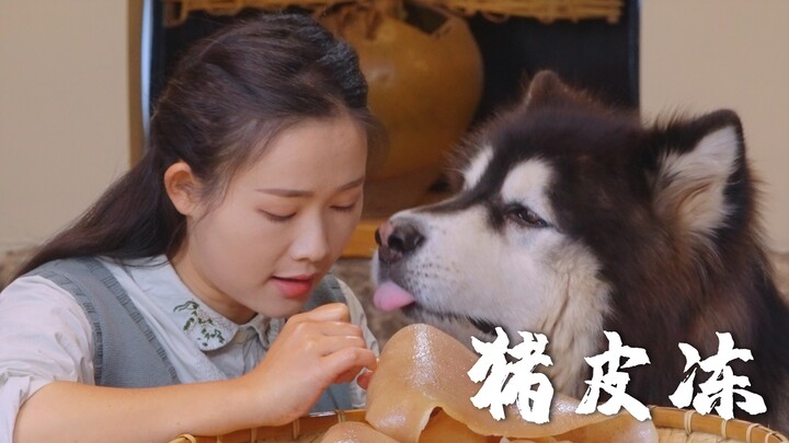 [What’s Bajiji eating today?] Pig skin jelly with chili oil—so refreshing when the weather warms up!