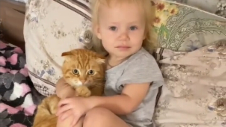 "The Two Cute Ones Feeling Wronged"