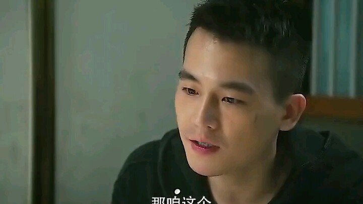 整部剧一个群50人，49个警察😂😂😂