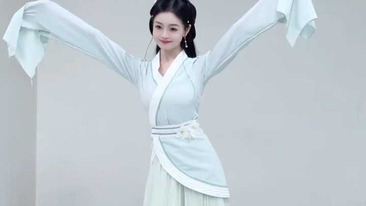 Versi baru sudah rilis, kalau suka aku datang ke rumahmu buat nari khusus untukmu!