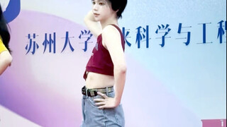 如果都短发了还以为是女生，那必定是有些天赋在身上