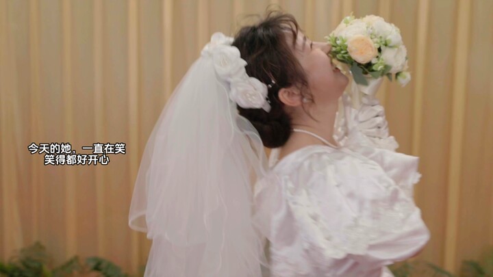 She also looked beautiful when she wanted to get the marriage certificate, so of course I wanted to 