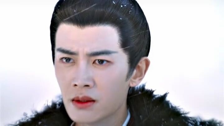 The Emperor "Xiao Huan" {Ren Jialun} {Love and Crown รักเหนือบัลล้งก์}