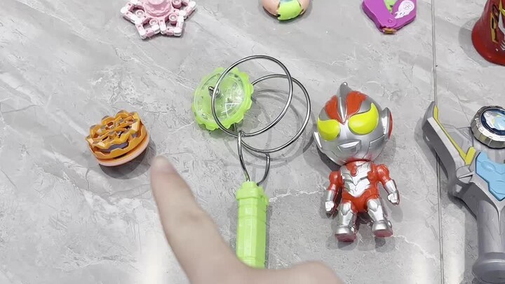 Tôi có rất nhiều con quay khác nhau, tôi không tin là các bạn đã từng chơi hết rồi.