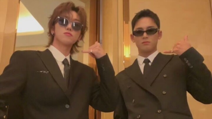 Cifan: How many of these videos have you even filmed? Ciren: Like, a billion or something~ [SEVENTEE