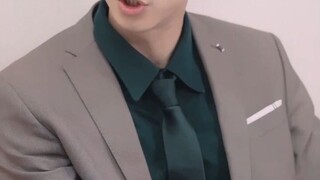 CEO สายสปอยเปย์ไม่ยั้ง_ เธอจดบัญชีทุกหยวน แต่เขาแอบเปย์