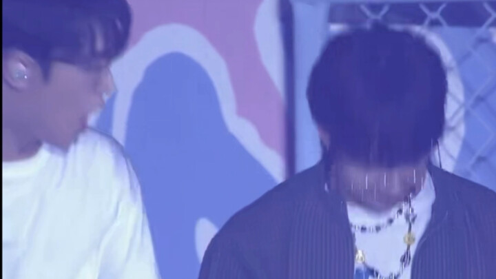 【كوي با】يبدو أنه يشعر بالأسف حقًا!