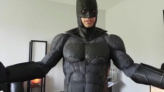 [cosplay] Bộ đồ Batman mở hộp, tay nghề rất tốt