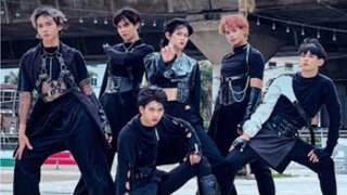 ยูทูปคัฟเวอร์เพลง "FIRST" ของ EVERGLOW ที่เร็วที่สุดโดยหนุ่มไทย โชว์คัฟเวอร์เพลงใหม่ล่าสุดจาก Loft ส