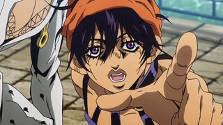 Everyone gathered in the toilet to watch the small plane, and the Apa Tea manufacturer called him an