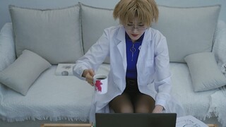 [Phim ngắn EVAcos] Cuộc sống hàng ngày của Ritsuko Akagi