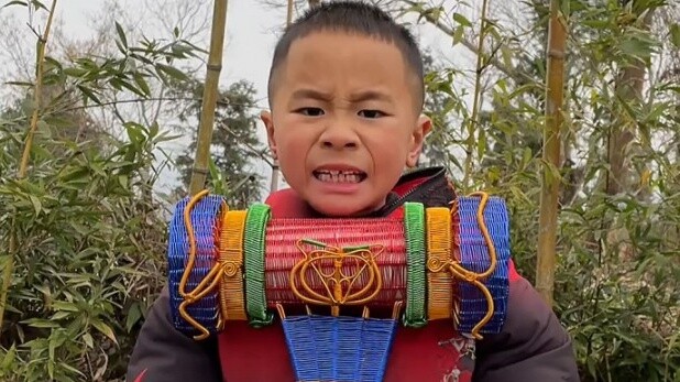 Do you like the Haotian Hammer made by grandma with iron wire?