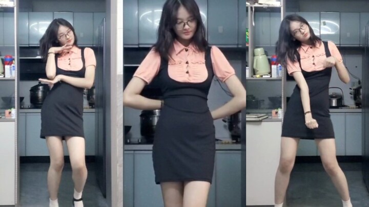 07 High school students dance cover dance during the holidays【i wish】