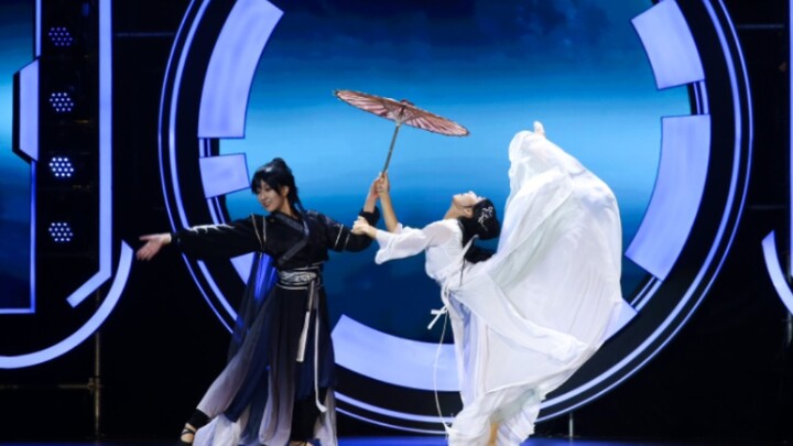 【Bánh ngọt phương Tây】Liên tục lọt vào vòng loại BDF trong ba năm, cuối cùng đã đứng trên sân khấu c