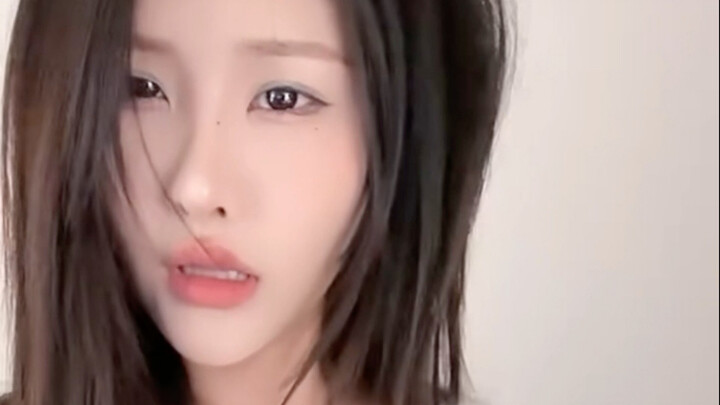 Enyu (shorts, tractor-style hot dance