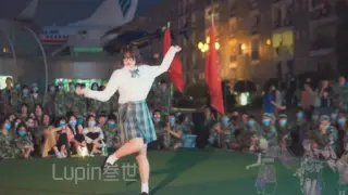School girls become school girls and then dance to the Pure Land of Paradise