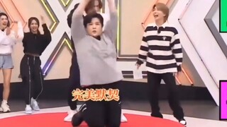 Đành chịu thôi, người xanh chúng tôi ăn ý như vậy đó