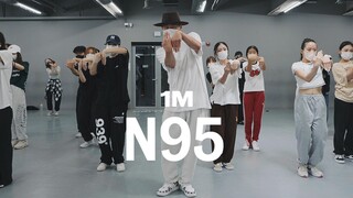 【1M】قام كيو بتصميم رقصة "N95"