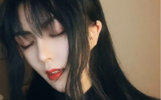 [Hệ thống tự cứu của nhân vật phản diện tái sinh] [Luo Binghe] "Vì Chủ nhân không hét lên, điều đó c