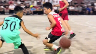 Tôi thừa nhận là tôi không thể đánh bại cậu ta (học sinh tiểu học) vì cậu ta quá mạnh!!