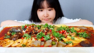 You can eat spicy paper-wrapped fish at home. Do you think it tastes like the real thing?