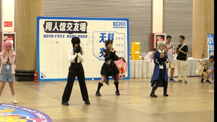 Bạch Liễu liều mình theo bước vũ đạo