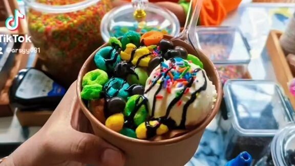 ES CEMIL CEPOT TMII