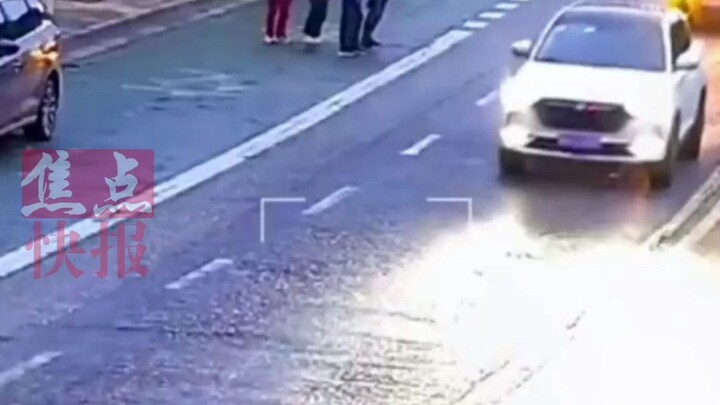 Menyeberang jalan tertabrak, pejalan kaki sepenuhnya bertanggung jawab.