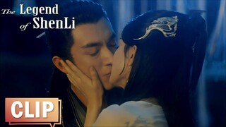 EP30 Clip 此刻不再克制，沈璃主动亲吻行止 【与凤行 The Legend of ShenLi】