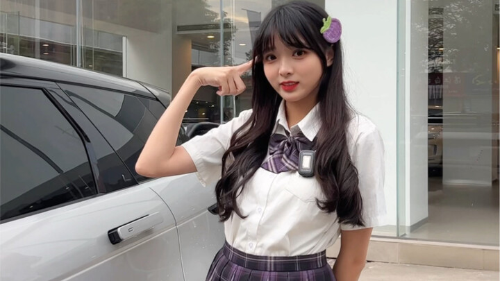 ยังไม่ทันซื้อรถก็เลียนแบบคนอื่นกินน่องไก่แล้วเหรอ?